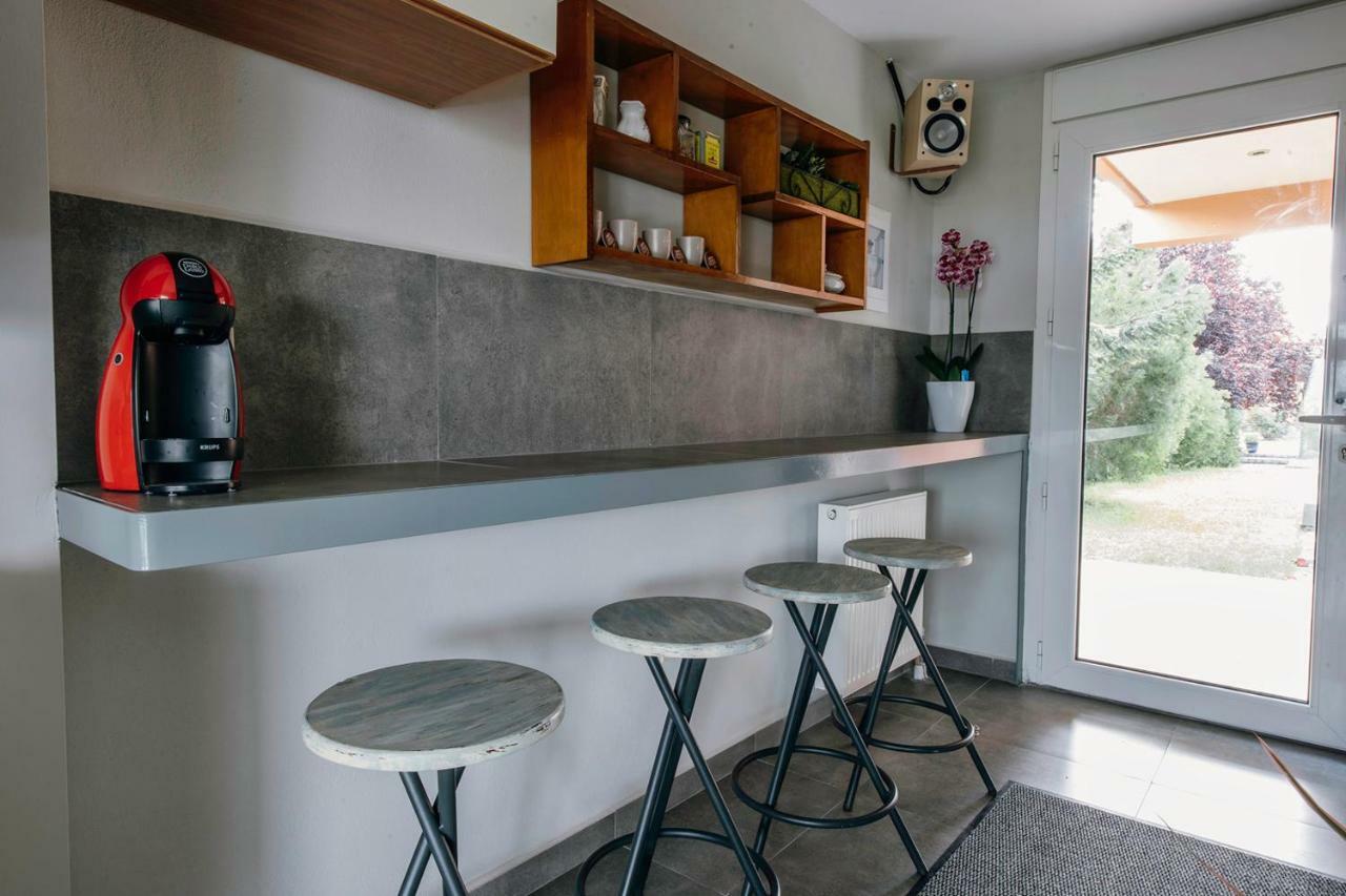 Loft Apartments コモティニ エクステリア 写真